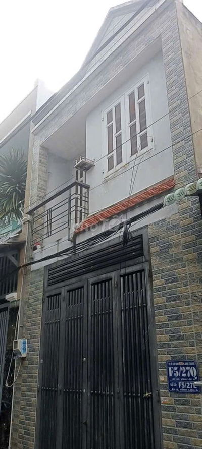 Nhà ngộp cần bán , trả là bán