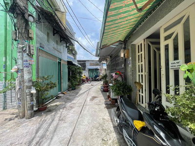 Nhà Bình Tân SHR hẻm xe tải giá tốt