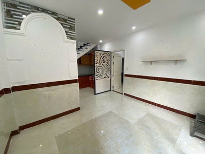 NHÀ ĐẸP 2TẦNG-PLB-3 PHÒNG NGỦ- CĂN GÓC THOÁNG,KO QUY HOẠCH,CHỈ HƠN 3TỶ