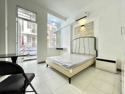 Dự án mới Phòng Ban công thoáng, full nội thất ngay Nguyễn Hữu Cảnh