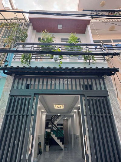 BÁN NHÀ TÂN PHÚ – GIÁ CHỈ 4,38 TỶ – NHÀ MỚI, HẺM 4M, 3PN