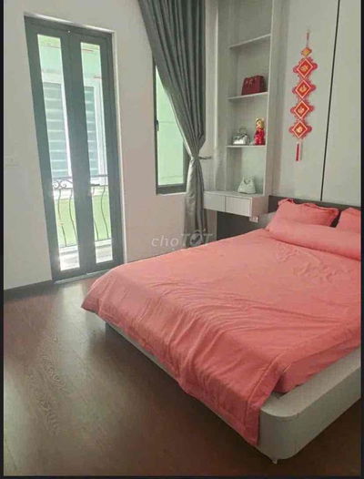 Bán nhà ở Đường Hàm Nghi. Oto đỗ cửa Dt :42m x Mt: 3.6m phường Từ Liêm