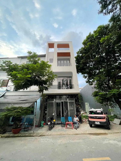 Chính Chủ Bán Nhà 3 Lầu Full Nội Thất Đối Diên Trường Đức Trí