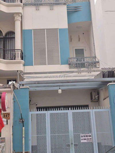 Mbkd 130m2 gần trường học tại q1. Giá chỉ 20tr