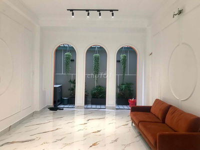 Cho thuê nhà mới 4 tầng ở Quốc Hương📍Thảo Điền. 58tr