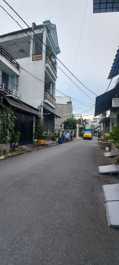 NHÀ LÊ VĂN KHƯƠNG–HIỆP THÀNH–Q12
📐DT: 4.5 × 12m–2TẦNG💰Giá chỉ:4.2TỶ