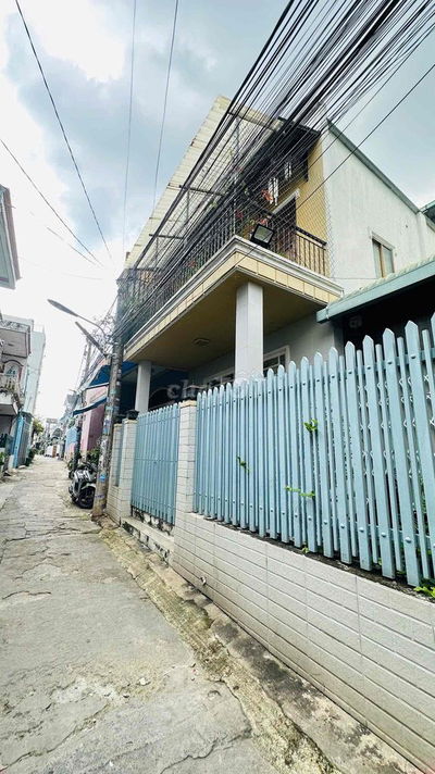 Chủ gởi bán 2 Căn Nhà Tam HOÀ Cấp 4+1 trệt 1 lầu,sổ riêng,thổ cư 100%