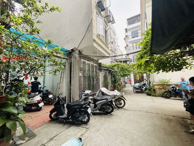 Doãn Kế Thiện 2 mặt ngõ, 75m, 3 tầng cũ, ô tô đỗ cửa chỉ còn 15,1 tỷ