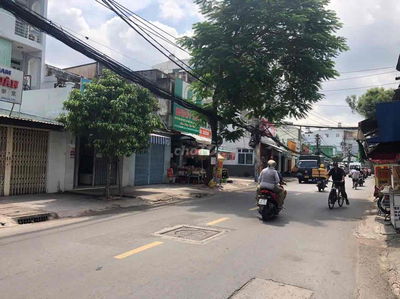 Nhà mặt tiền kinh doanh đa ngành nghề  ,  Lạc Long Quân,