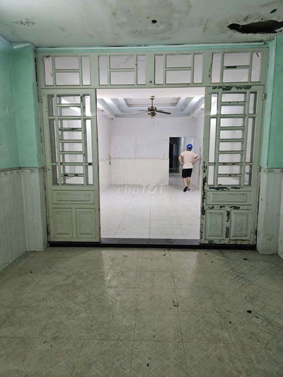 Nhà 4x36m nở hậu (170m) hẻm xe hơi gần công viên Làng Hoa GV