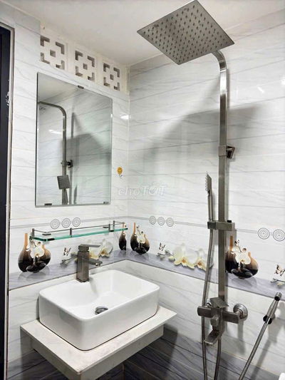Minihouse đường Nguyễn Văn Cừ gần ĐH Y Dược