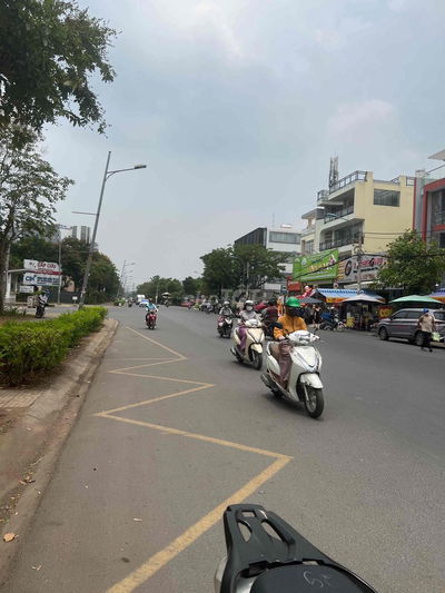 Bán Đất ở 100% MT đường Trương Đình Hội