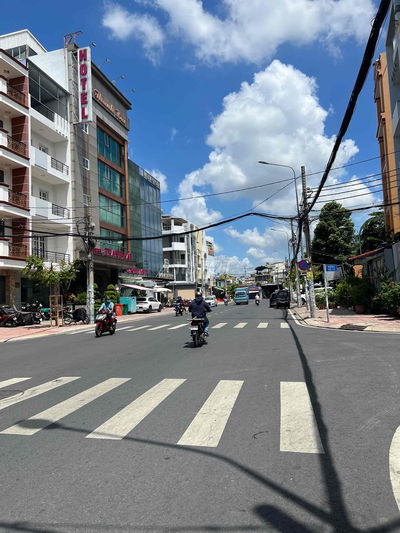 Bán Nền Đất MT đường Chợ Lớn P1 Q6
