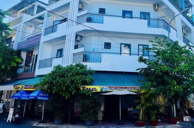 Cần Bán nhà MT Trịnh Đình Trọng. 9x18. 3 lầu. Giá 17,5 tỷ