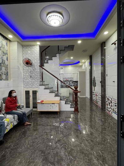 GẤP: CHỦ GIẢM 200TRIỆU - NHÀ LÔ GÓC, 76M², 2 TẦNG