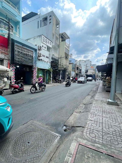 7x17M MẶT TIỀN NGUYỄN TRỌNG TUYỂN PN