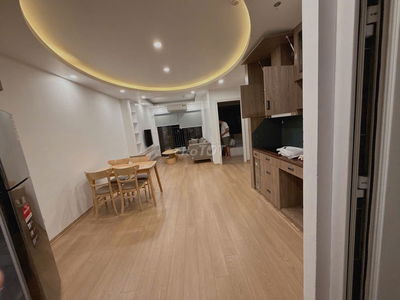 EM CẦN bán nhà  Trần Quốc Vượng Cầu Giấy 30m 5 tầng  giá 7,7 tỷ