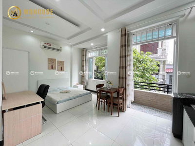 Ban công Full nội thất 40m Hoàng Văn Thụ - Trung Tâm Tân Bình