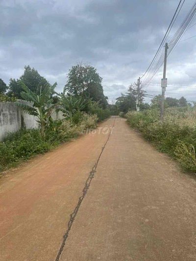 CẦN BÁN LÔ ĐẤT NN CHÍNH CHỦ