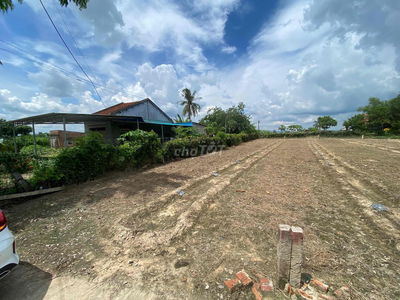 Đất sổ đỏ chính chủ 222m2( Có 80m2 thổ cư) ngay Thị trấn Củng Sơn