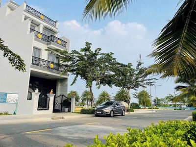 Nền đất liền kề khu đô thị Eco Retreat SHR