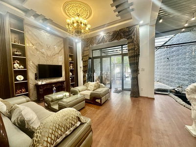 Cho thuê nhà 2 tầng FULL NỘI THất  mặt tiền đường Nguyễn Hành -Cẩm Lệ
