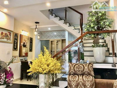 CỰC PHẨM! 3TẦNG 3MÊ PHỐ NÚI THÀNH, HẢI CHÂU – NHÀ MỚI Ở NGAY, Ô TÔ RỘNG RẢI – NHỈNH 5TỶ TL