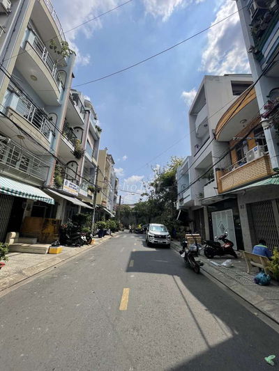 7TỶ500- 64m2 (4*17)-5PN- XE HƠI TỚI NHÀ  KHU VIP BÌNH PHÚ Q6