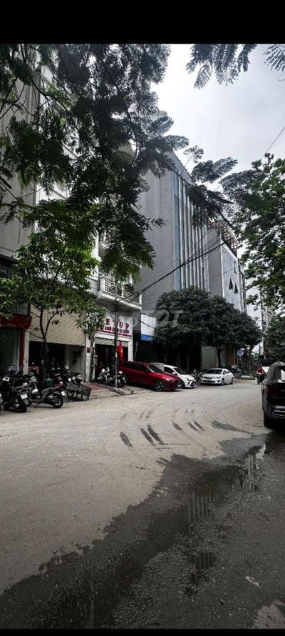 Bán nhà hai tầng. Kinh doanh tốt. Khu đấu giá Vạn Phúc - Hà Đông