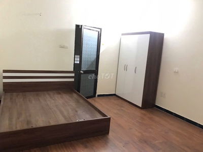 Cho thuê phòng khép kín phố Yên Phụ - Tây Hồ 3.6tr/tháng