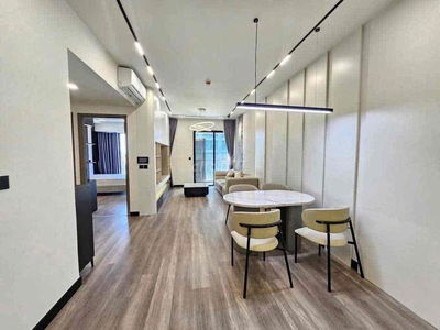 CHO THUÊ CĂN HỘ 60M2 BANCON SIÊU THOÁNG NGAY CV HOÀNG VĂN THỤ
