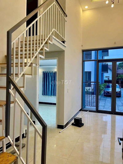 Cho thuê căn hộ 2 PN đường lê hồng phong