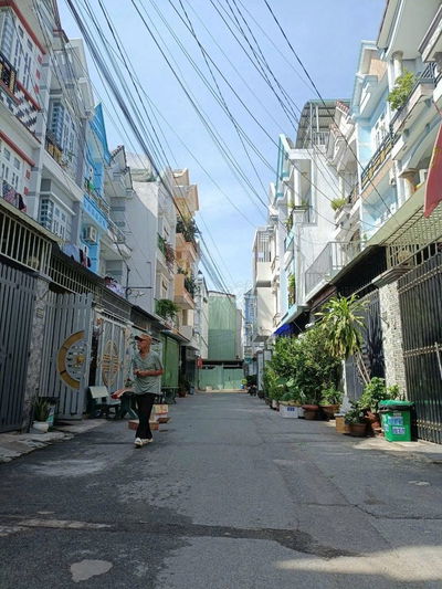 Cho thuê nhà 3pn 3wc hẻm oto thông Lâm Thị Hố, Tân Chánh Hiệp, Quận 12