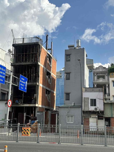 Bán đất 2 mặt tiền đường