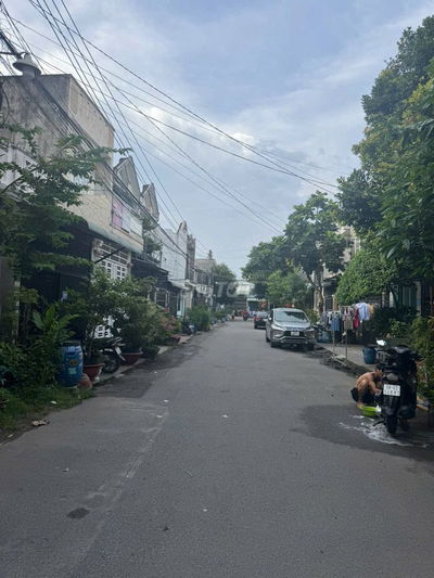 Bán lô đất giá Rẻ KDC gần Vincom 550 Dĩ An