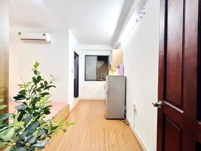 Cho Thuê Phòng Tách Bếp gần vạn hạnh mall UEH Q10