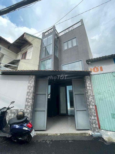 nhà 3 lầu hẻm thông đường số 9 Linh Tây gần Phạm Văn Đồng sổ hồng