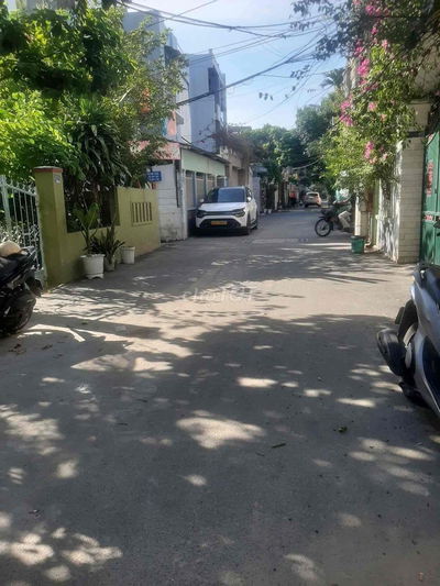 BÁN NHÀ 3 TẦNG KIỆT OTO HÀ HUY TẬP