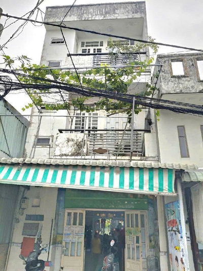 Nhà 3 tầng đường TÔ NGỌC VÂN sát Chợ TX phường TX Q12 dt 63m2 Hẻm Ôtô