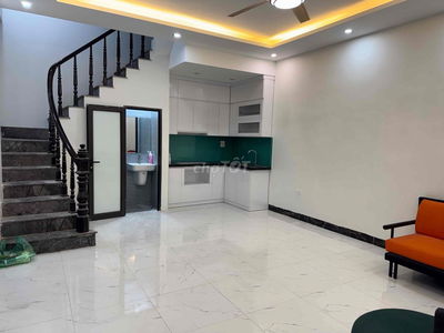 bán nhà giáp nhị