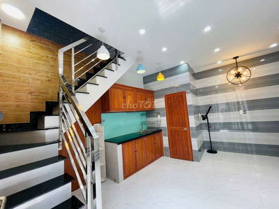 NHÀ PHẠM VĂN CHIÊU, GÒ VẤP, HẺM XE HƠI THÔNG