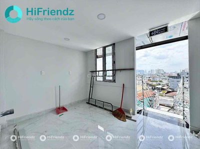 Phòng Studio bancon siêu thoáng mới xây xịn kenggg gần Hutech, HB