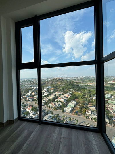 Cho thuê HONAS RESIDENT. nhà nội thất cơ bản có 3 máy lạnh mới giá tốt