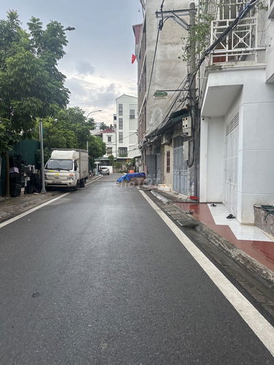 Bán nhanh 42m2 Đại Cát, có nhà C4, gần đường ô tô