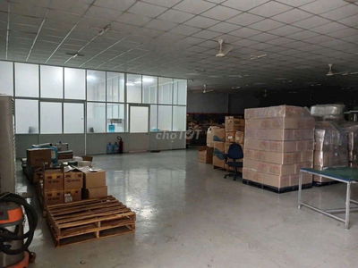 Cho thuê xưởng Thuận An 1700m+1200m đường cont điện hạ bình nền epoxy