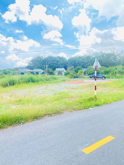 BÁN ĐẤT NỀN CHÍNH CHỦ NGAY CHỢ THÁI BÌNH .