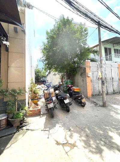 Bán lô đất hẻm xe hơi gần đường Nguyễn Oanh, dt 92m giá 6,5 tỷ