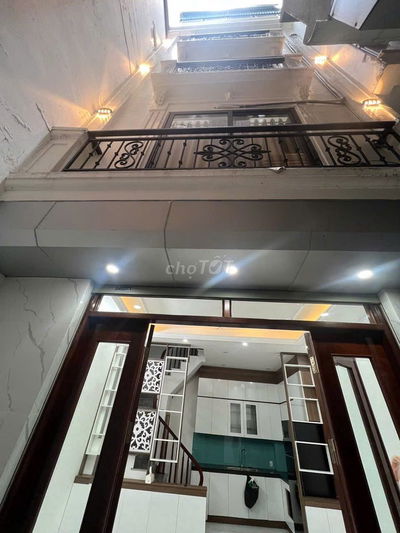 Nhà riêng ngõ phố định công gần kdt định công dt32m2x5t giá 13tr