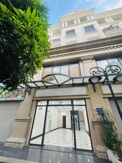 Độc quyền cho thuê căn San hô Hoàn thiện cơ bản đẹp 5 tầng( thang máy , điều hoà âm trần )