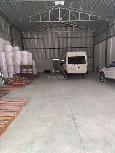 Xưởng mới tinh nền chịu lực cao phù hợp mọi nghề kinh doanh sản xuất